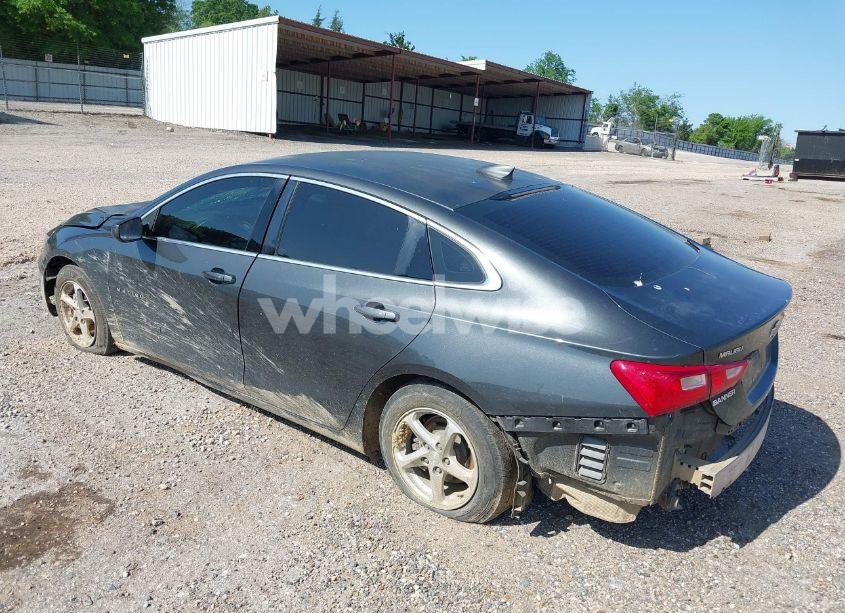 Photo 3 of 2017 Chevrolet Malibu LS (VIN 1G1ZB5ST9HF226240)