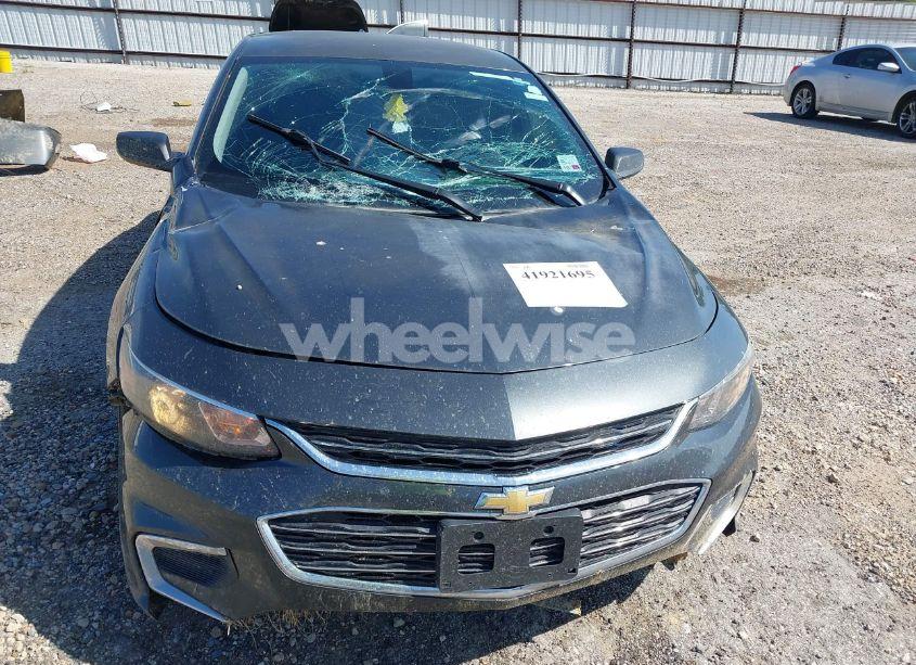 Photo 6 of 2017 Chevrolet Malibu LS (VIN 1G1ZB5ST9HF226240)