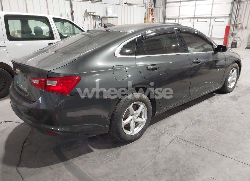 Photo 4 of 2017 Chevrolet Malibu LS (VIN 1G1ZB5ST9HF234192)