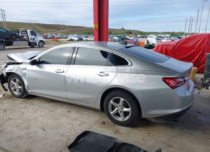 Photo 14 of 2018 Chevrolet Malibu 1LS (VIN 1G1ZB5ST9JF176204)