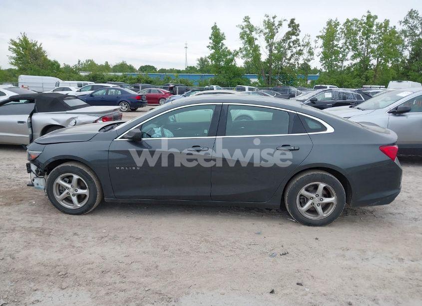 Photo 15 of 2018 Chevrolet Malibu 1LS (VIN 1G1ZB5ST9JF182228)