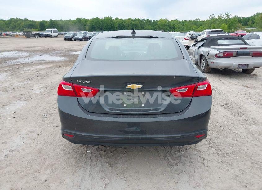 Photo 17 of 2018 Chevrolet Malibu 1LS (VIN 1G1ZB5ST9JF182228)