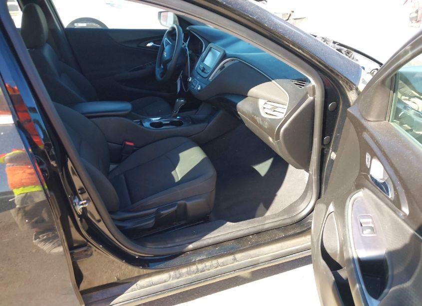 Photo 5 of 2018 Chevrolet Malibu 1LS (VIN 1G1ZB5ST9JF254786)