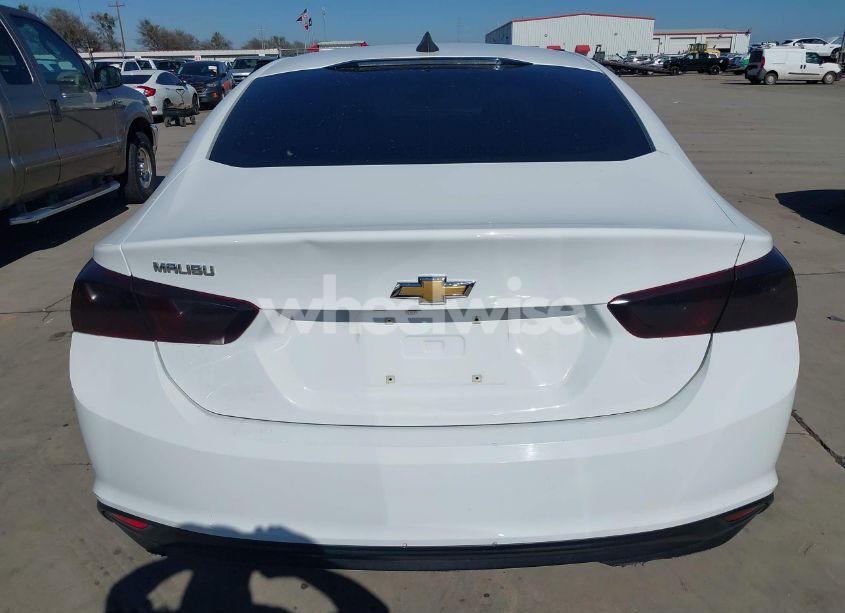 Photo 16 of 2018 Chevrolet Malibu 1LS (VIN 1G1ZB5ST9JF273046)