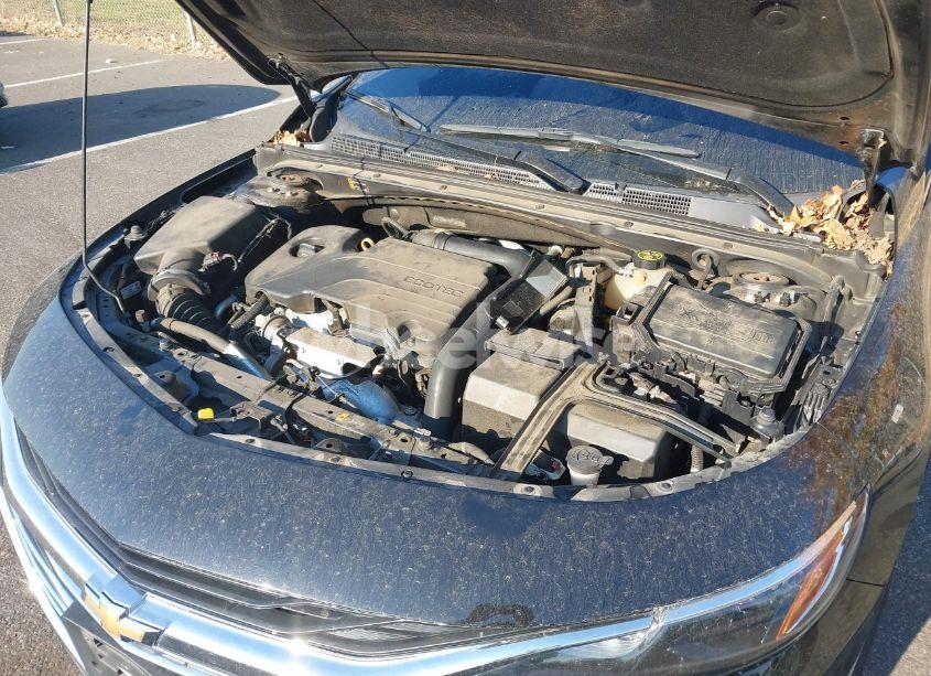Photo 10 of 2019 Chevrolet Malibu LS (VIN 1G1ZB5ST9KF189746)
