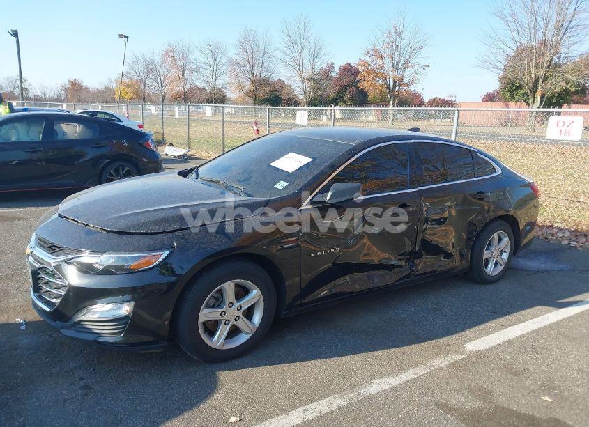 Photo 6 of 2019 Chevrolet Malibu LS (VIN 1G1ZB5ST9KF189746)