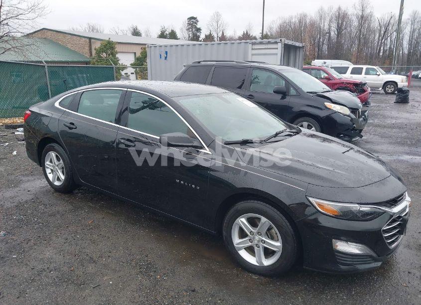2019 Chevrolet Malibu 1LS (VIN 1G1ZB5ST9KF222339) main photo
