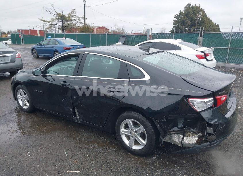 Photo 3 of 2019 Chevrolet Malibu 1LS (VIN 1G1ZB5ST9KF222339)