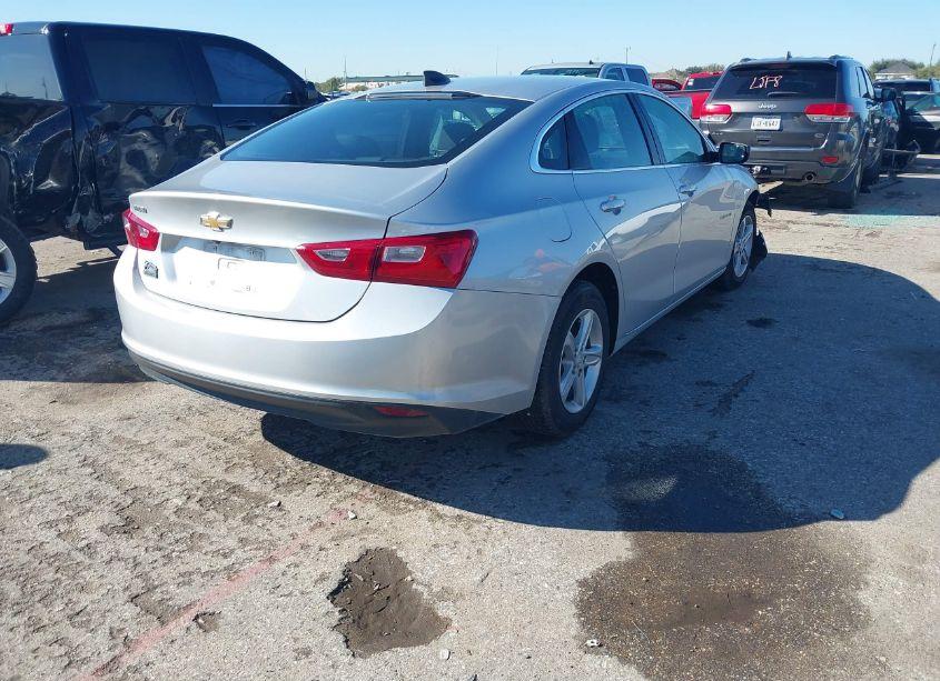 Photo 4 of 2019 Chevrolet Malibu 1LS (VIN 1G1ZB5ST9KF227461)