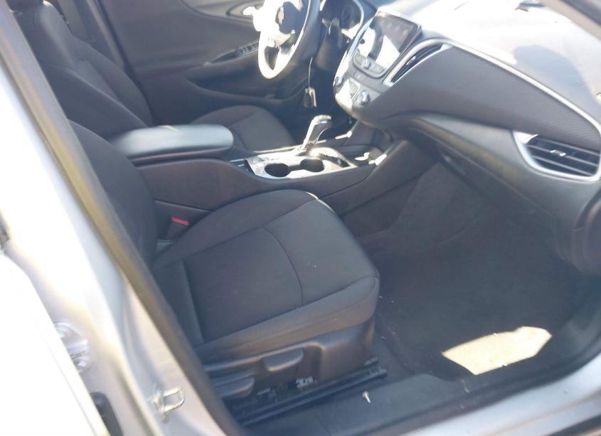 Photo 5 of 2019 Chevrolet Malibu 1LS (VIN 1G1ZB5ST9KF227461)