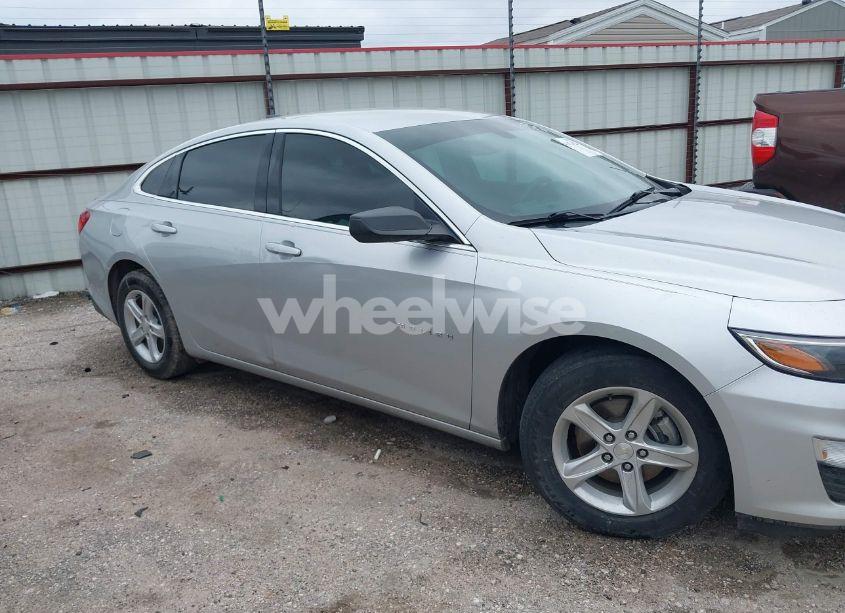 Photo 13 of 2020 Chevrolet Malibu FWD LS (VIN 1G1ZB5ST9LF010249)