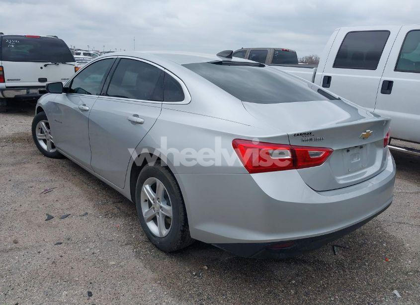 Photo 3 of 2020 Chevrolet Malibu FWD LS (VIN 1G1ZB5ST9LF010249)