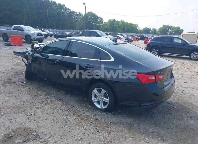 Photo 3 of 2020 Chevrolet Malibu FWD LS (VIN 1G1ZB5ST9LF010381)