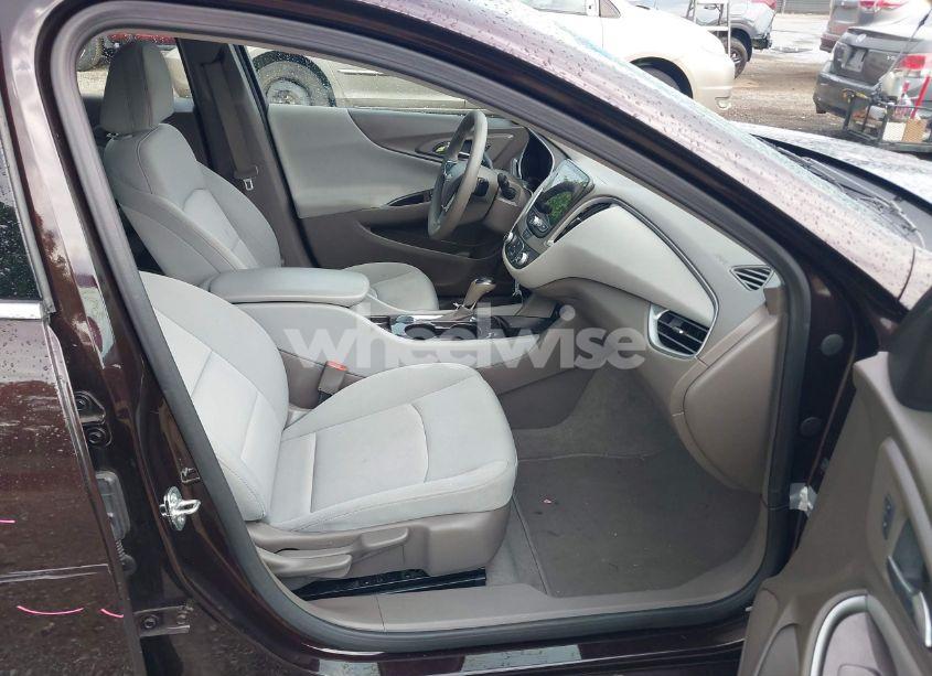 Photo 5 of 2020 Chevrolet Malibu FWD LS (VIN 1G1ZB5ST9LF073609)