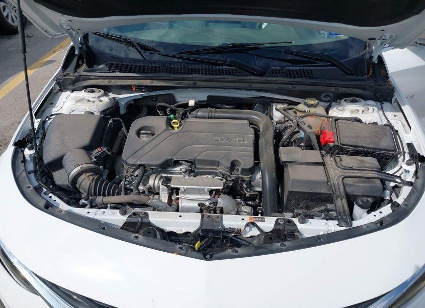 Photo 10 of 2022 Chevrolet Malibu FWD LS (VIN 1G1ZB5ST9NF185927)