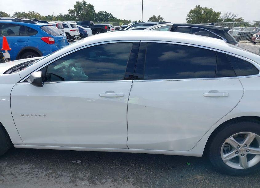 Photo 14 of 2022 Chevrolet Malibu FWD LS (VIN 1G1ZB5ST9NF185927)