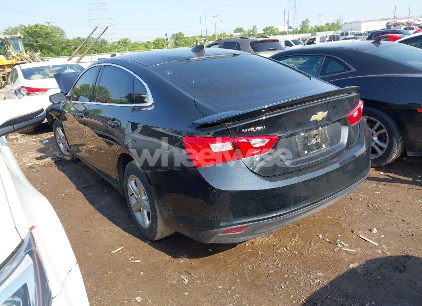 Photo 3 of 2022 Chevrolet Malibu FWD LS (VIN 1G1ZB5ST9NF186379)
