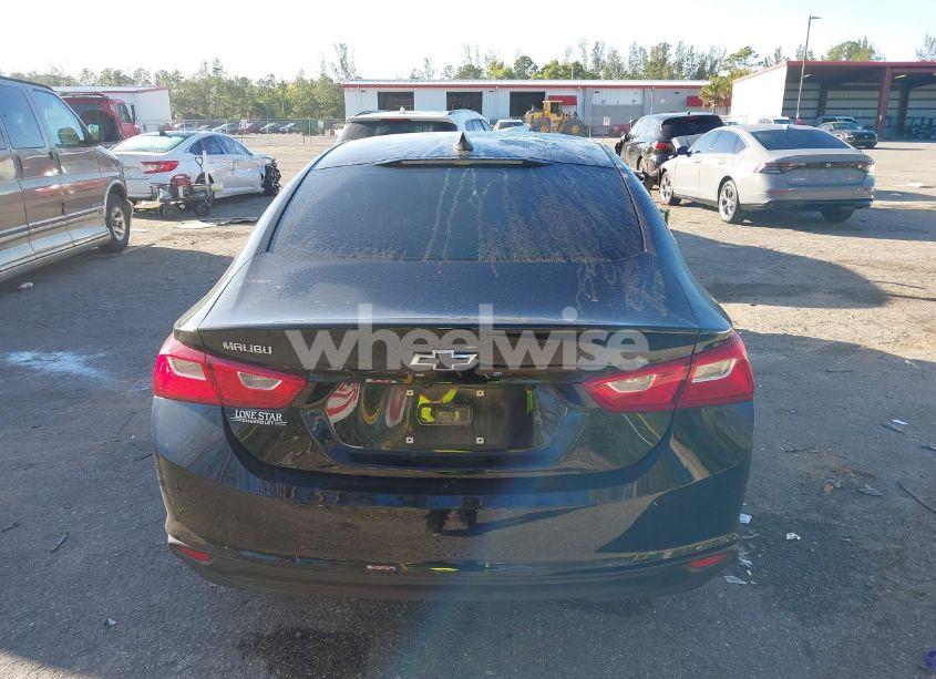 Photo 16 of 2022 Chevrolet Malibu FWD LS (VIN 1G1ZB5ST9NF212656)