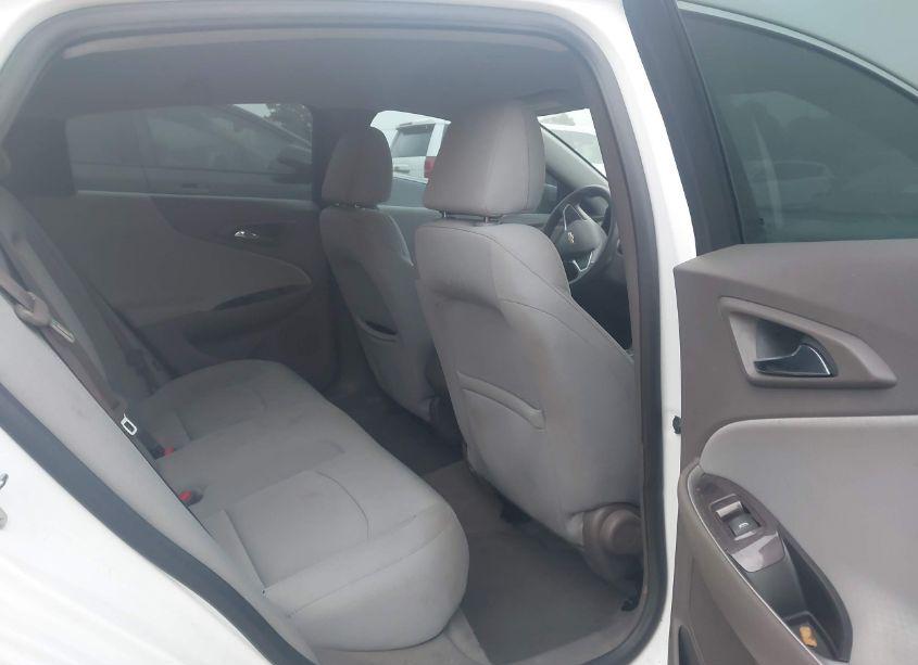 Photo 8 of 2016 Chevrolet Malibu LS (VIN 1G1ZB5STXGF193179)