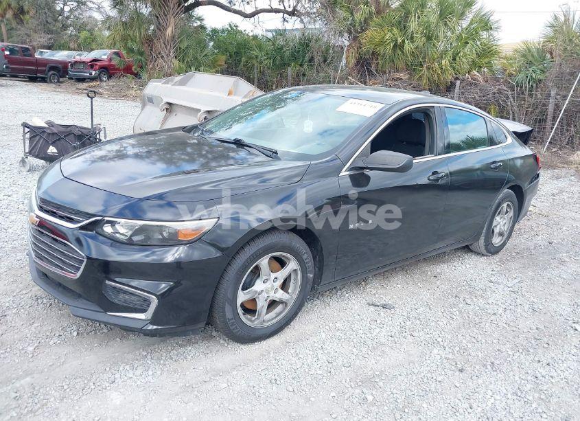 Photo 2 of 2016 Chevrolet Malibu LS (VIN 1G1ZB5STXGF230666)