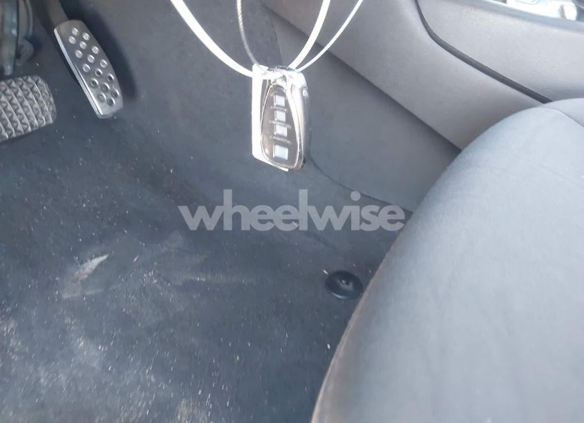 Photo 11 of 2016 Chevrolet Malibu LS (VIN 1G1ZB5STXGF240758)