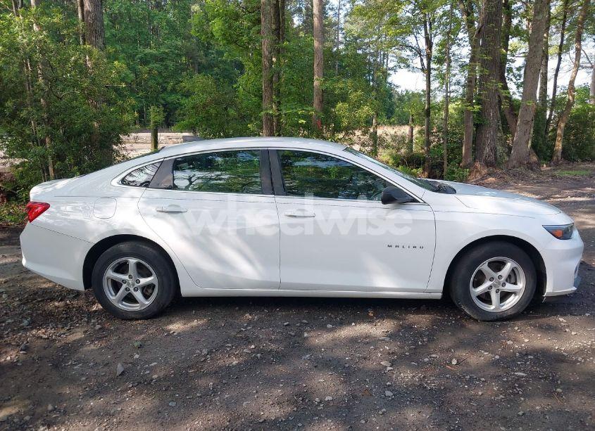 Photo 13 of 2016 Chevrolet Malibu LS (VIN 1G1ZB5STXGF254708)