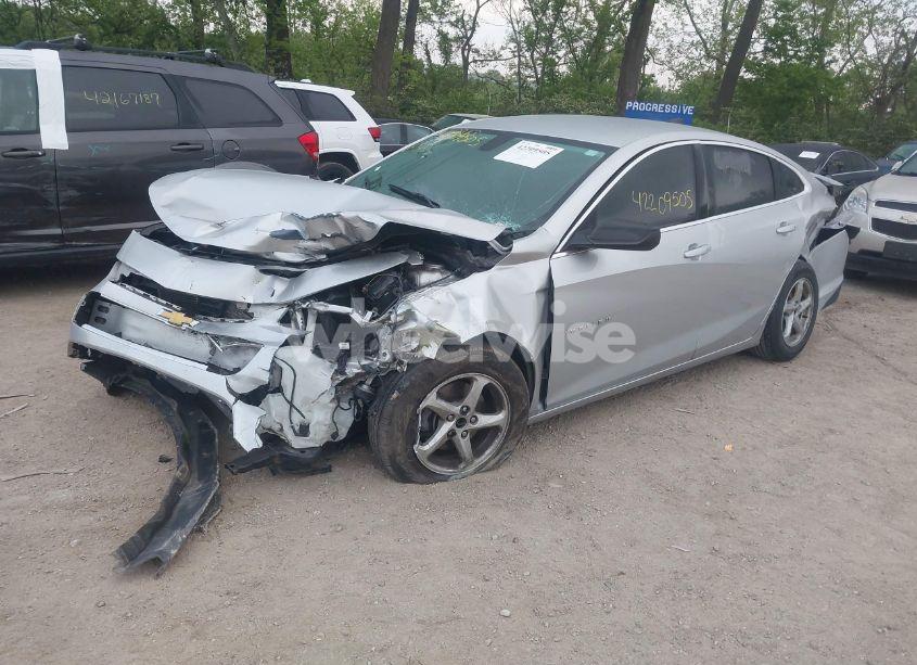 Photo 2 of 2016 Chevrolet Malibu LS (VIN 1G1ZB5STXGF255552)