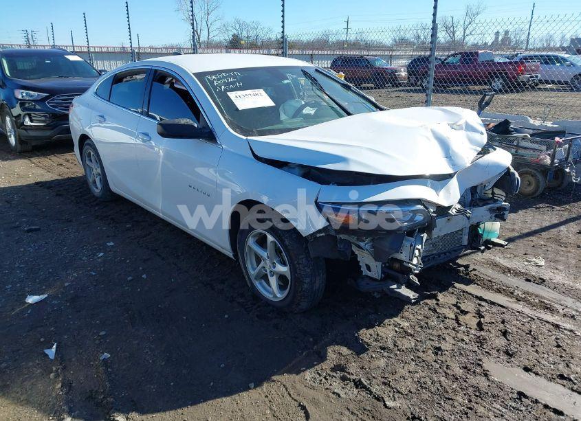 2016 Chevrolet Malibu LS (VIN 1G1ZB5STXGF267748) main photo