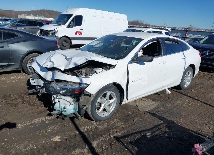 Photo 2 of 2016 Chevrolet Malibu LS (VIN 1G1ZB5STXGF267748)