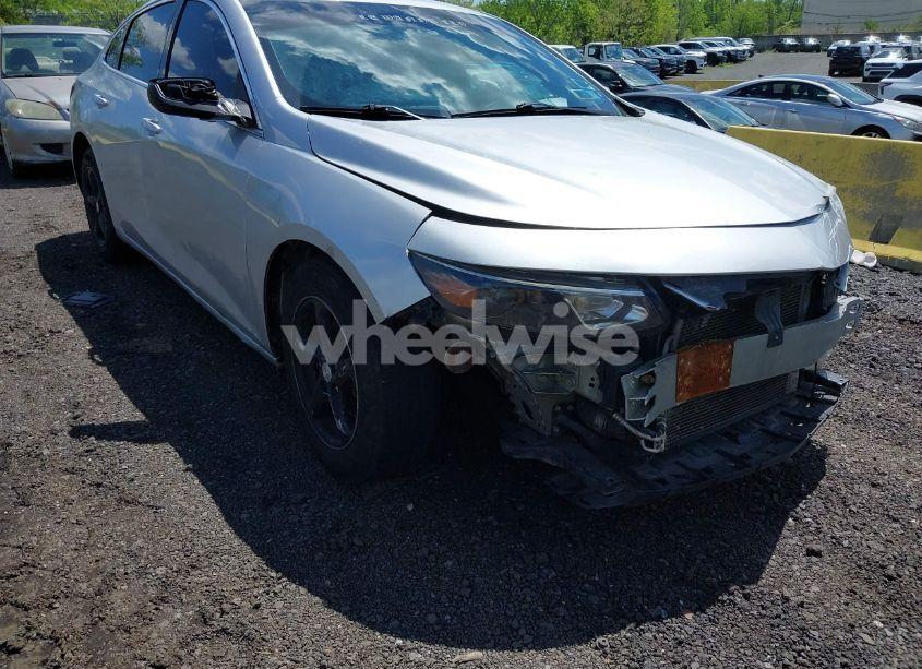 Photo 17 of 2016 Chevrolet Malibu LS (VIN 1G1ZB5STXGF286381)