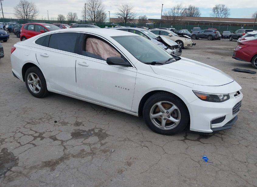 2016 Chevrolet Malibu LS (VIN 1G1ZB5STXGF296022) main photo