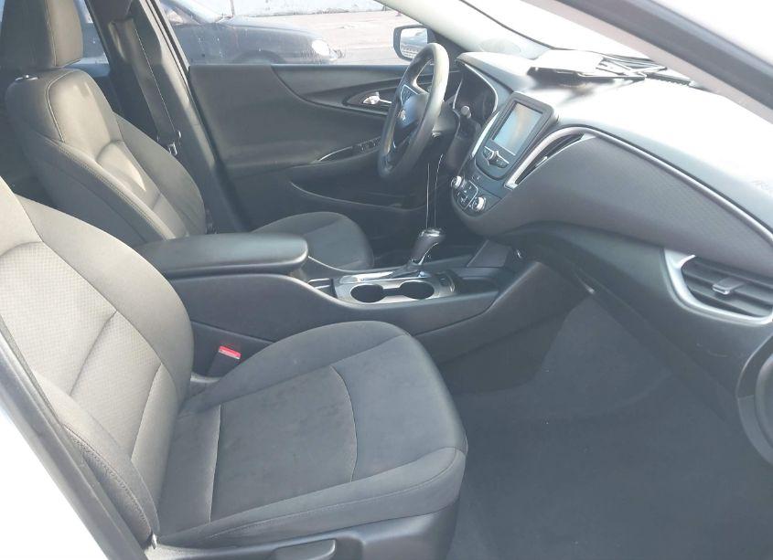 Photo 5 of 2016 Chevrolet Malibu LS (VIN 1G1ZB5STXGF310193)