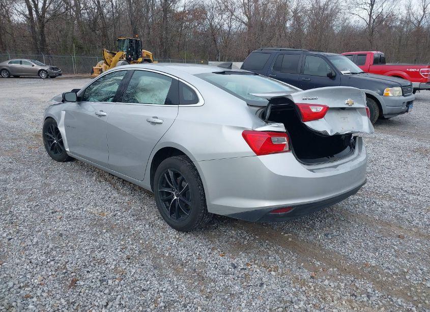 Photo 3 of 2016 Chevrolet Malibu LS (VIN 1G1ZB5STXGF310923)