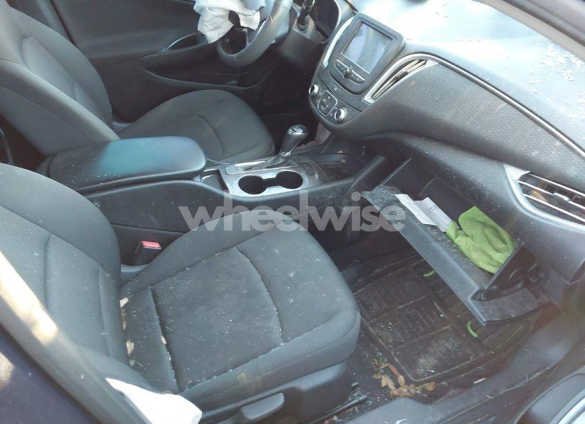 Photo 5 of 2016 Chevrolet Malibu LS (VIN 1G1ZB5STXGF349236)