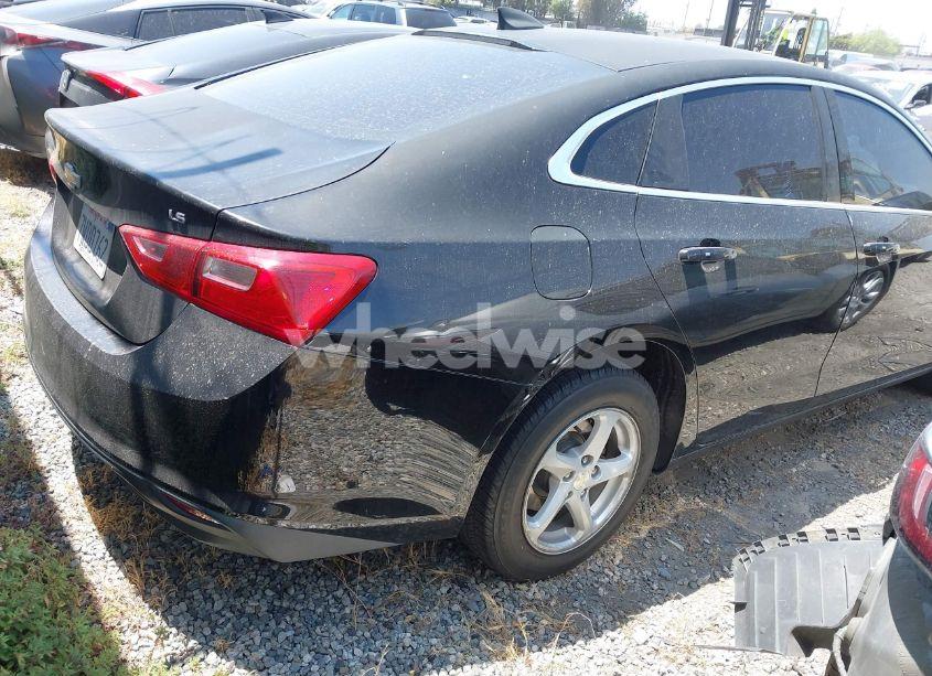 Photo 4 of 2016 Chevrolet Malibu LS (VIN 1G1ZB5STXGF358311)