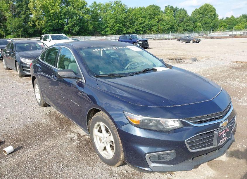2017 Chevrolet Malibu LS (VIN 1G1ZB5STXHF123750) main photo