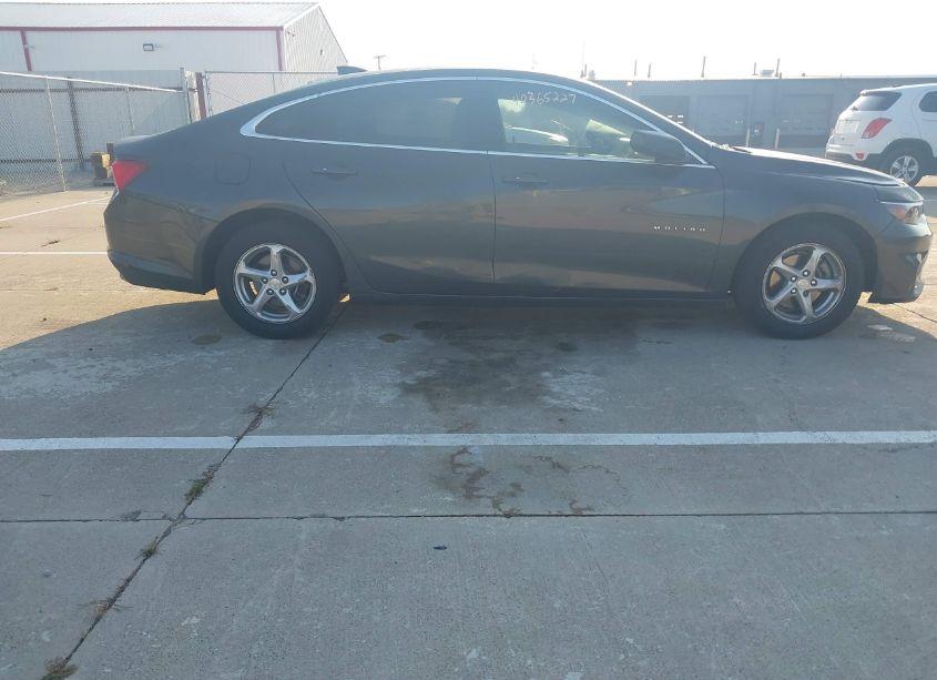 Photo 14 of 2017 Chevrolet Malibu LS (VIN 1G1ZB5STXHF180014)