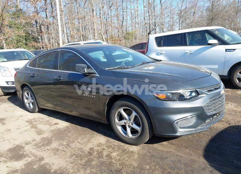 2017 Chevrolet Malibu LS (VIN 1G1ZB5STXHF201010) main photo
