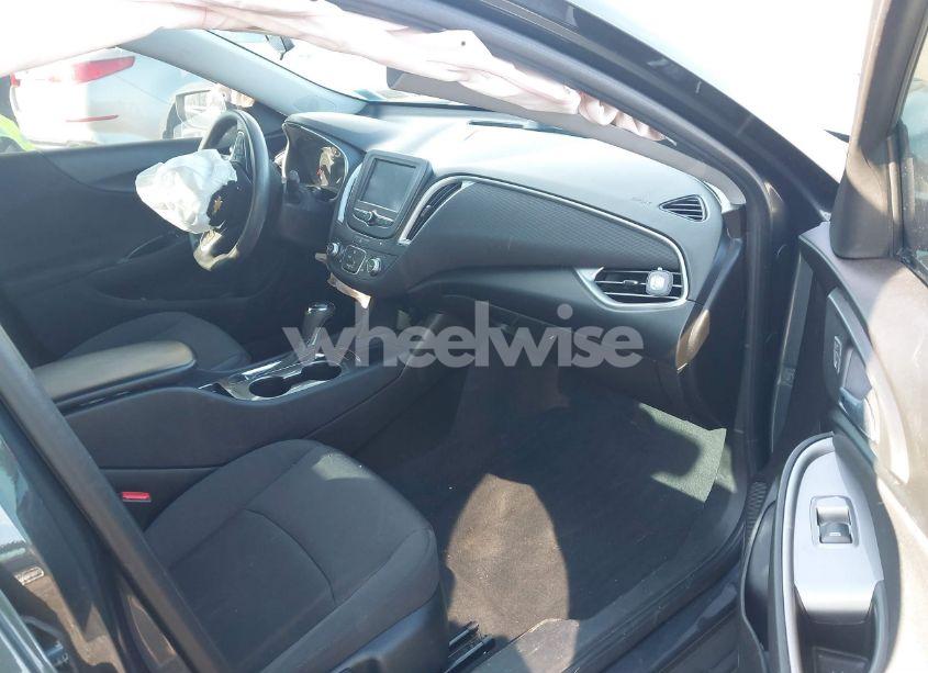 Photo 5 of 2017 Chevrolet Malibu LS (VIN 1G1ZB5STXHF248022)