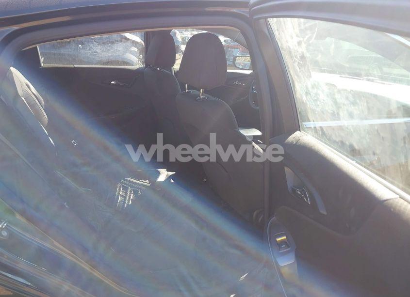 Photo 8 of 2018 Chevrolet Malibu 1LS (VIN 1G1ZB5STXJF118280)