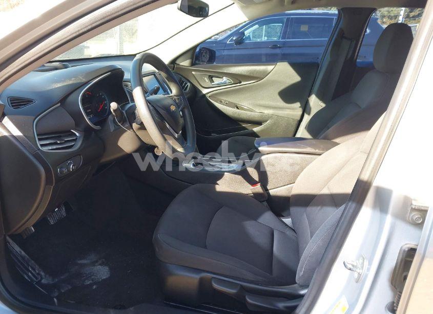 Photo 5 of 2018 Chevrolet Malibu 1LS (VIN 1G1ZB5STXJF193044)