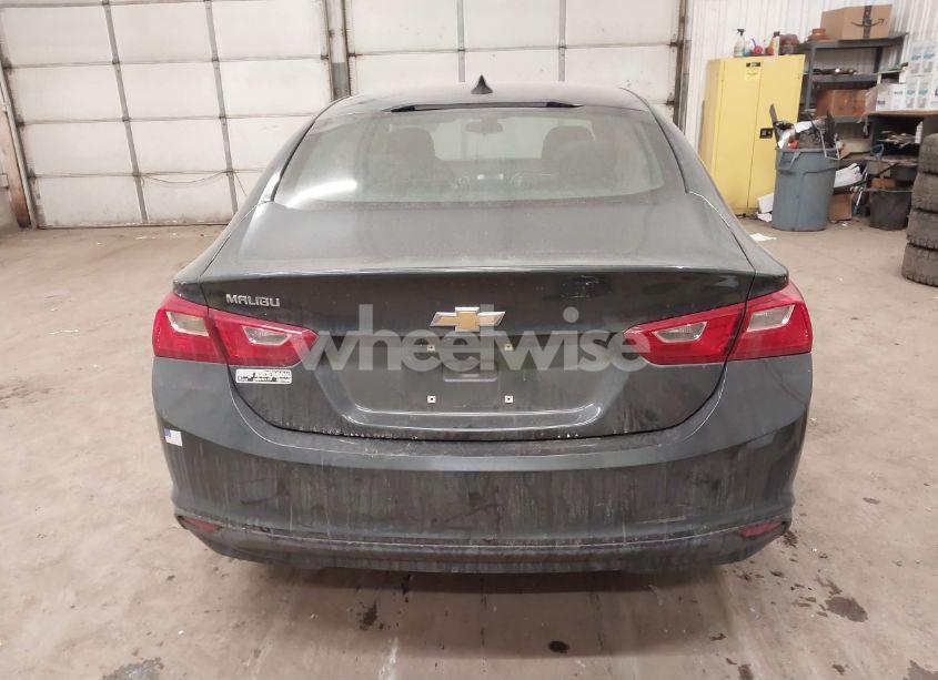 Photo 17 of 2018 Chevrolet Malibu 1LS (VIN 1G1ZB5STXJF215804)