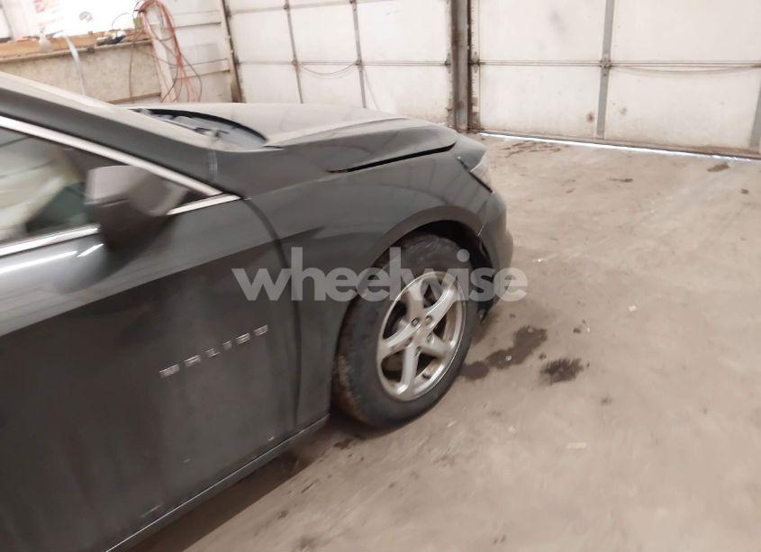 Photo 6 of 2018 Chevrolet Malibu 1LS (VIN 1G1ZB5STXJF215804)