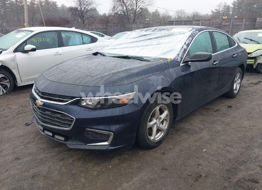 Photo 2 of 2018 Chevrolet Malibu 1LS (VIN 1G1ZB5STXJF216127)