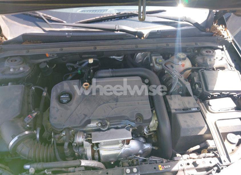 Photo 10 of 2018 Chevrolet Malibu 1LS (VIN 1G1ZB5STXJF280927)