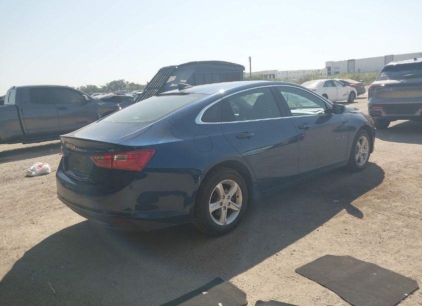 Photo 4 of 2019 Chevrolet Malibu 1LS (VIN 1G1ZB5STXKF116398)