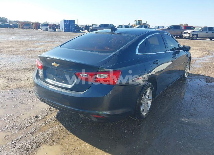 Photo 4 of 2019 Chevrolet Malibu 1LS (VIN 1G1ZB5STXKF119530)