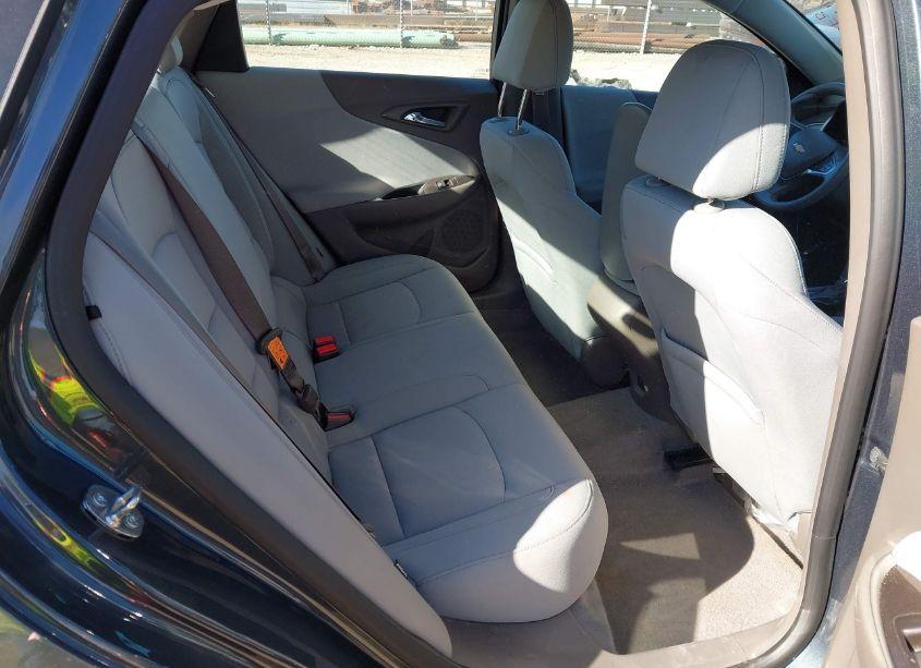 Photo 8 of 2019 Chevrolet Malibu 1LS (VIN 1G1ZB5STXKF145612)