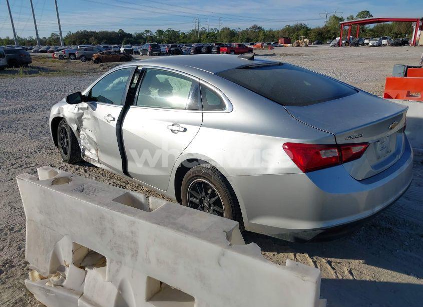 Photo 3 of 2019 Chevrolet Malibu 1LS (VIN 1G1ZB5STXKF173359)