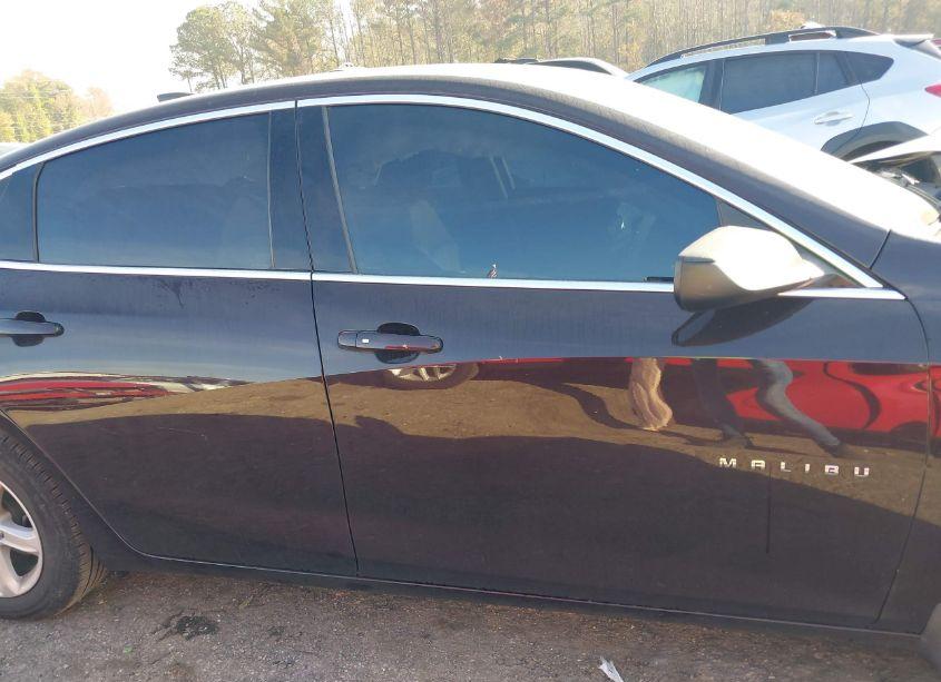 Photo 13 of 2020 Chevrolet Malibu FWD LS (VIN 1G1ZB5STXLF086899)